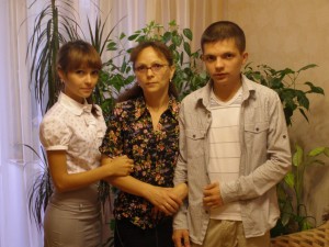 Вдова священника нуждается в помощи () Вдова священника нуждается в помощи