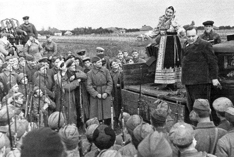 Царица русской песни () Царица русской песни