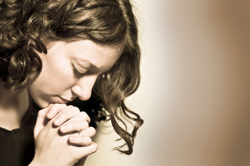woman_praying_converted