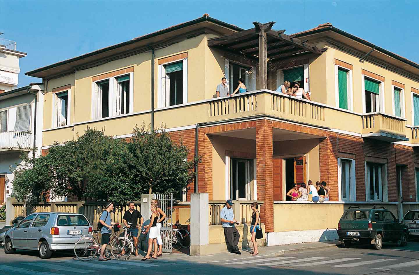 Puccini-School_building_01